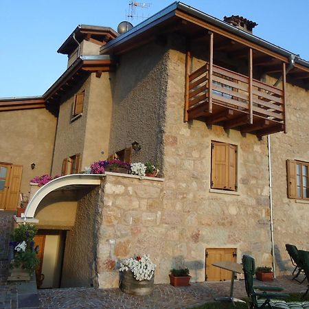 Appartamenti Camere Masi Brenta Роверето Экстерьер фото