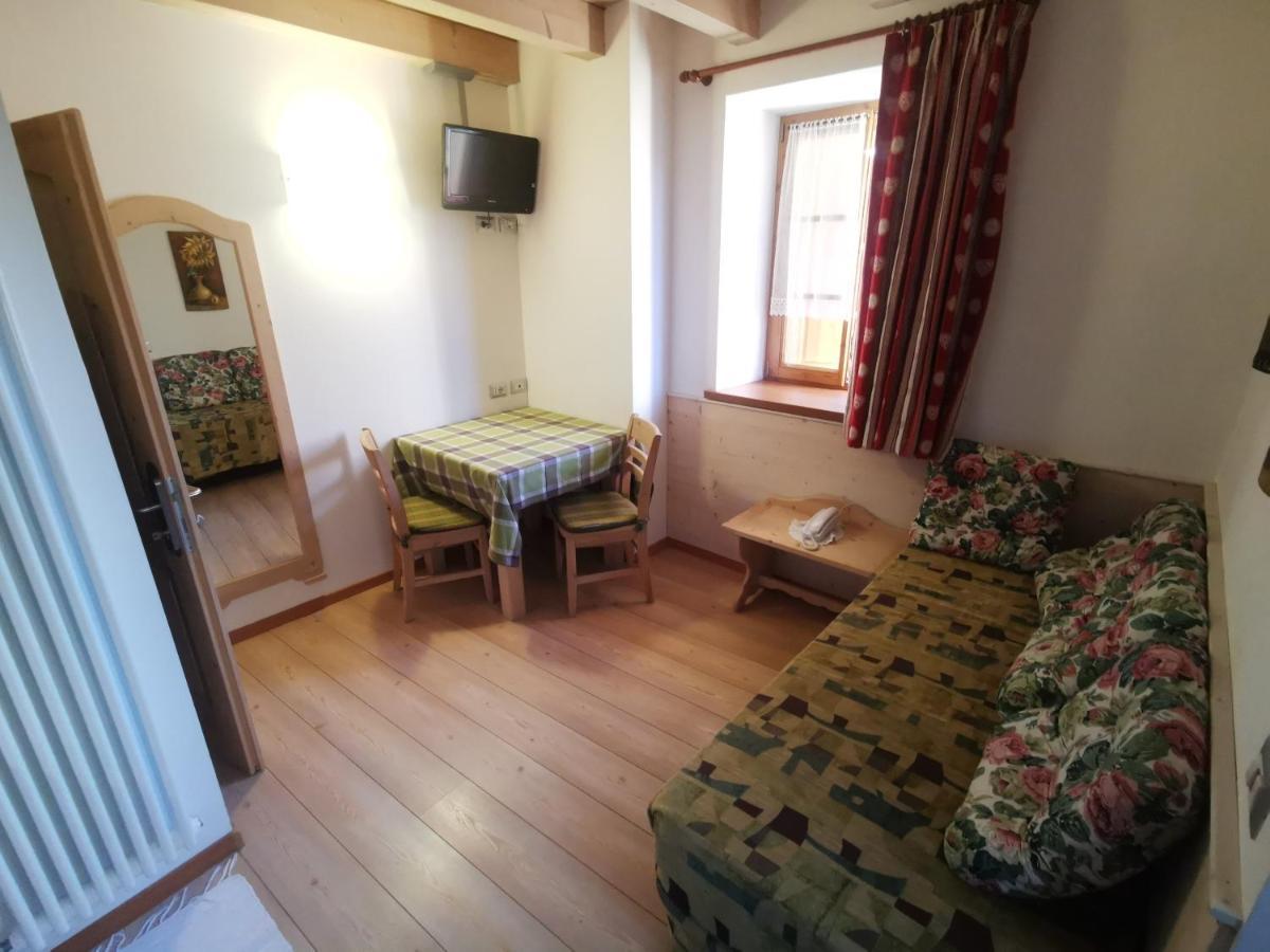 Appartamenti Camere Masi Brenta Роверето Экстерьер фото