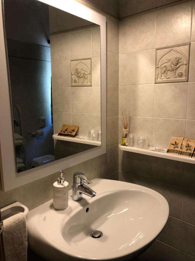 Appartamenti Camere Masi Brenta Роверето Экстерьер фото