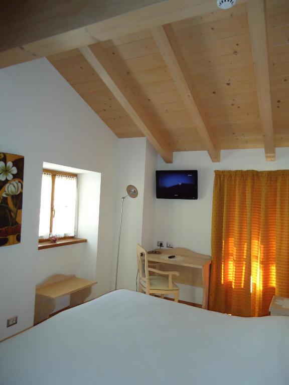 Appartamenti Camere Masi Brenta Роверето Экстерьер фото